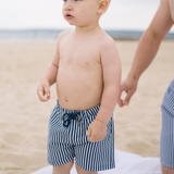 Costume da bagno da bambino a righe